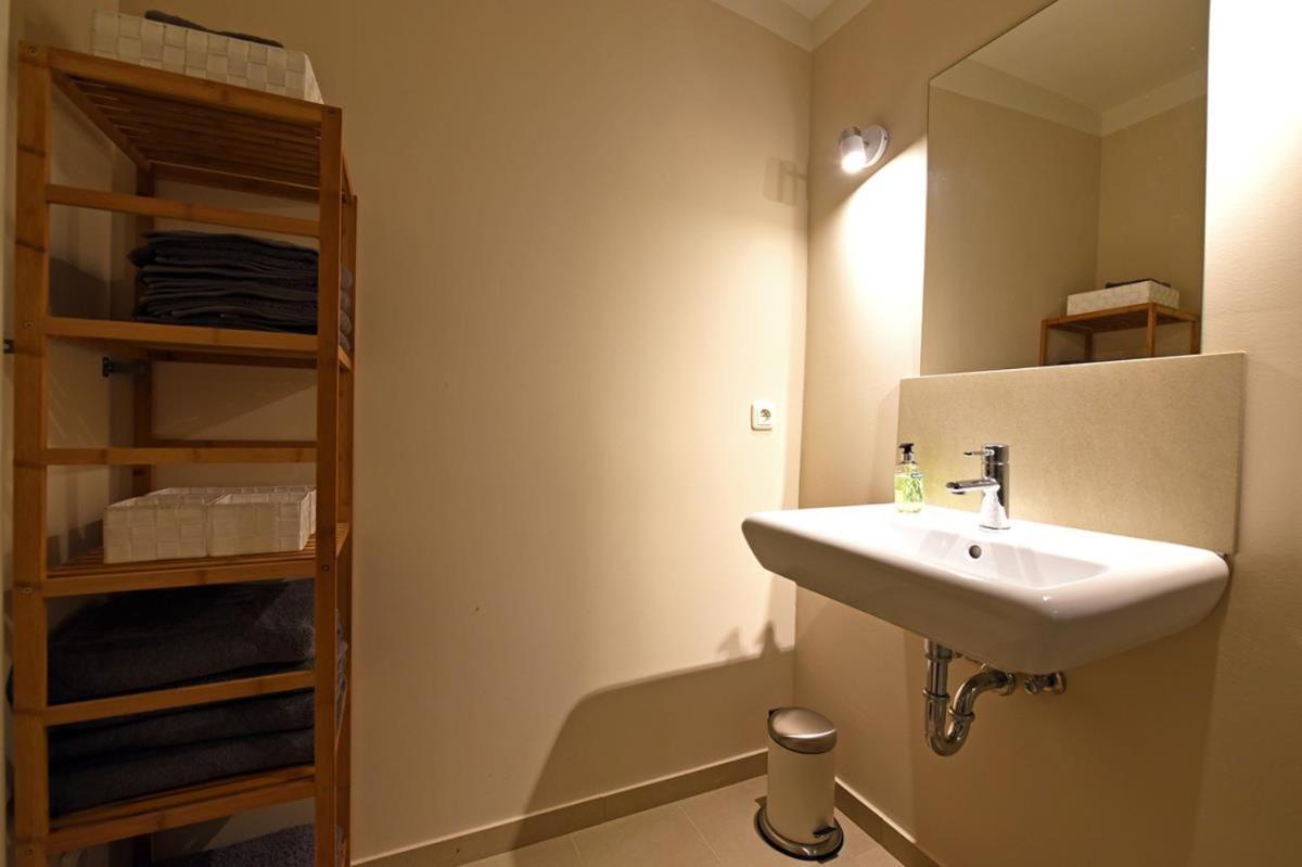 Zentrale Whg Naehe Der Alster Mit Parkplatz Apartment Hamburg Ngoại thất bức ảnh